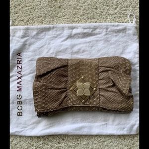 New w/o tags BCBG MAXAZRIA Purse w/Dustbag